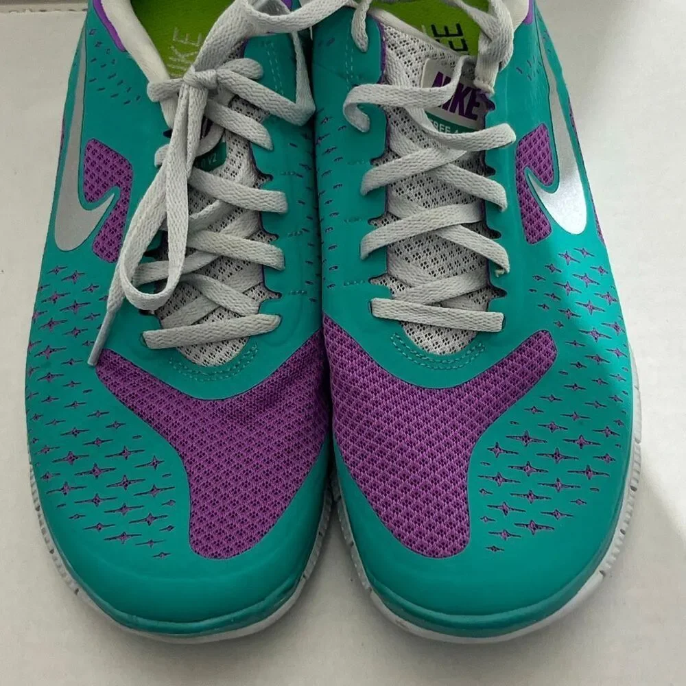 Nike women teal